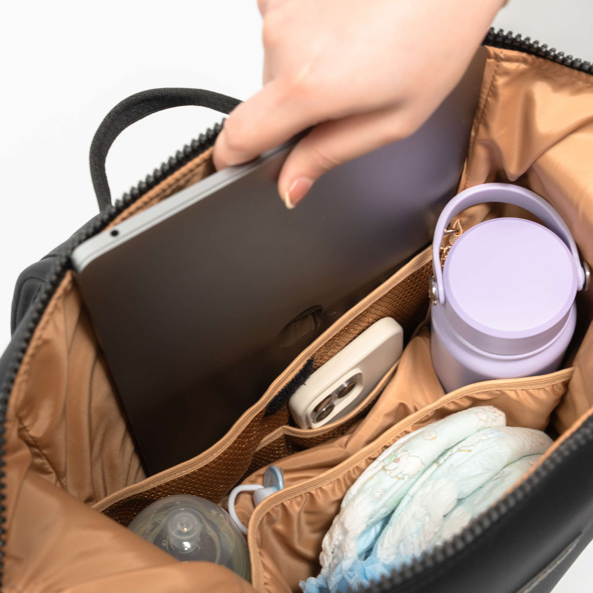 THELLA 01 Diaper Backpack